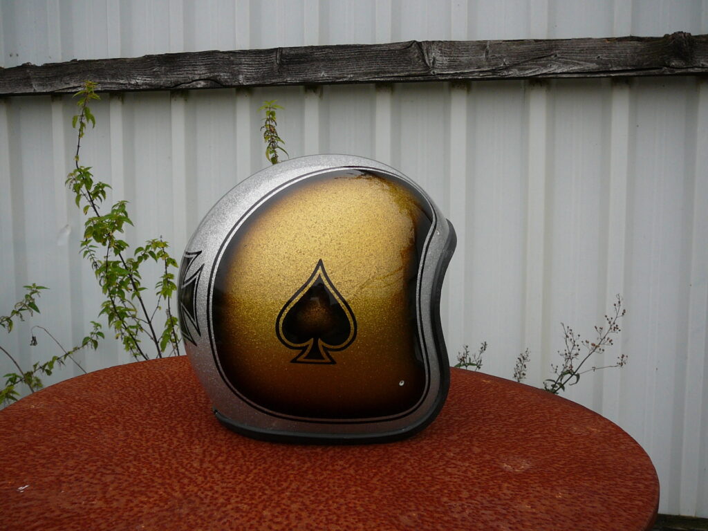 KustomBart PaintJob Motor Helmet Rogue 1