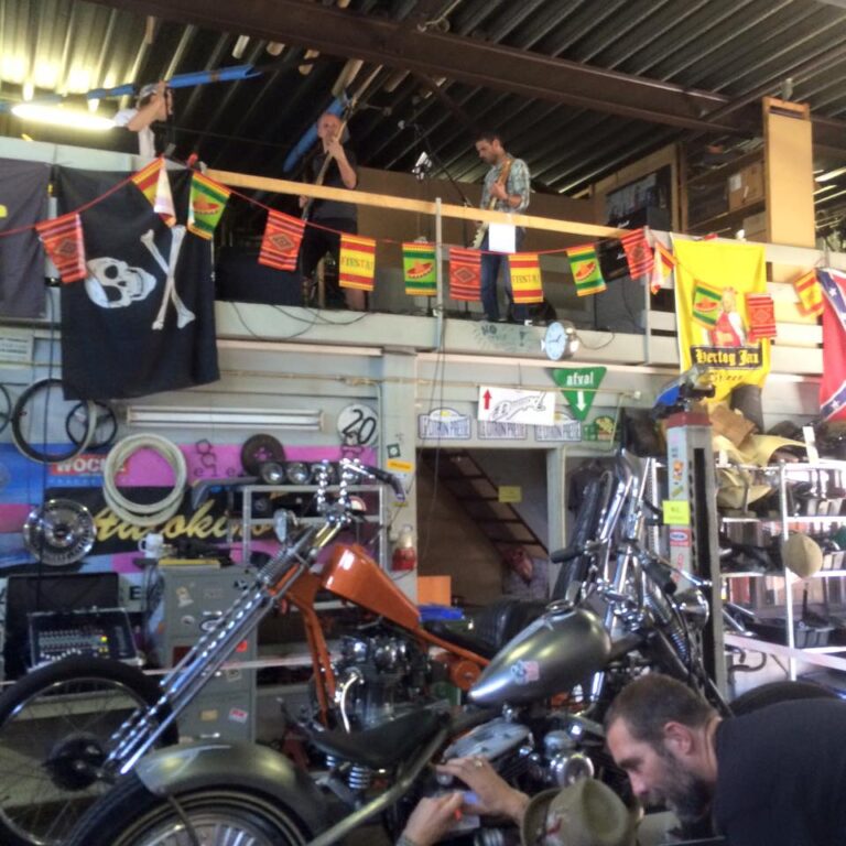 KustomBart Special Paint History - Kustom Korner 4