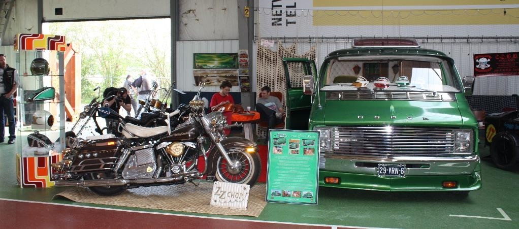 KustomBart Special Paint History - Roadshow. Stand